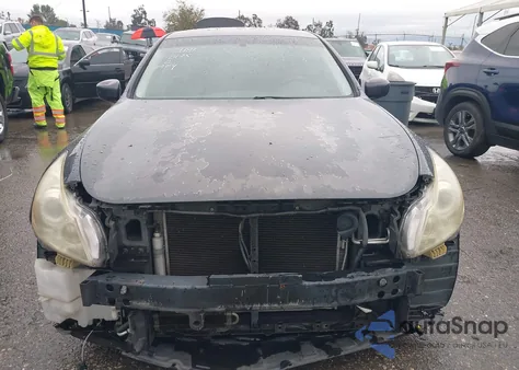 2010 Infiniti G37 Journey z USA, uszkodzony, nr VIN JN1CV6AP9AM408376